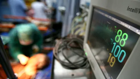 Anchetă la Spitalul Județean Sibiu, după ce un pacient a murit în urma unei căzături pe scări. Familia spune că vina aparține infirmierului, care s-ar fi împiedicat