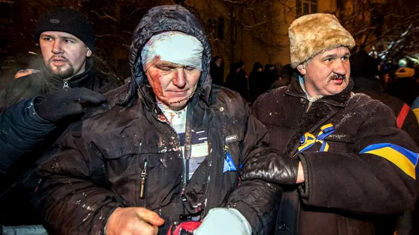 Intervenție brutală la Kiev. Forțele de ordine au demontat baricadele din jurul Guvernului și Președinției