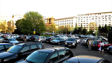 Ce AMENDĂ primesc șoferii care nu asigură automobilul când parchează. Detaliul din Codul rutier știut de puțini români