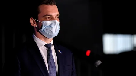 8 ȘTIRI DE LA ORA 8. Andrei Baciu, despre a treia doză de vaccin anti-COVID-19: Avem nevoie să avem dovezi ştiinţifice solide