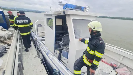 UPDATE | Incendiu la bordul unei nave a Poliției de Frontieră: Trei persoane, între care doi polițiști, au fost rănite (FOTO-VIDEO)