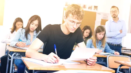 Calendarul probelor scrise de la prima sesiune de BACALAUREAT din 2024. Când se desfășoară examenele și care sunt regulile