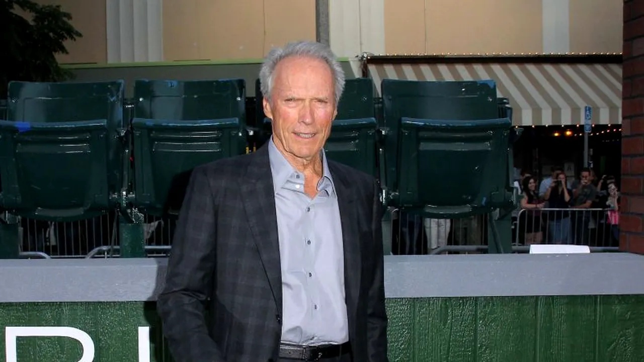 Clint Eastwood i-a salvat viața unui bărbat care s-a înecat cu o bucată de brânză