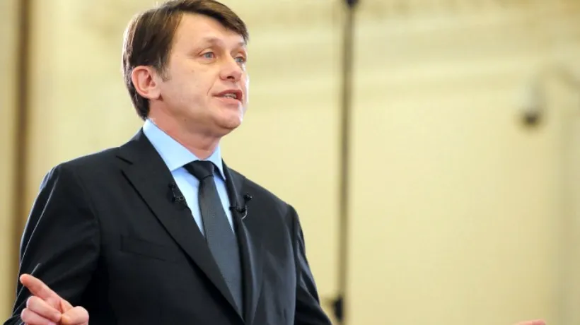 Președintele interimar Antonescu: Vreau să apăr CCR de Traian Băsescu. Îi chem  pe ambasadorul SUA și comisarul pe justiție la discuții