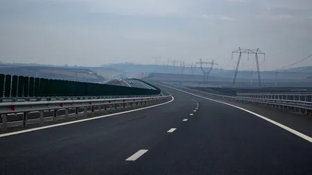 INS: În 2023, lungimea autostrăzilor a crescut cu 48 km/Un sfert din drumurile din România sunt de pământ!