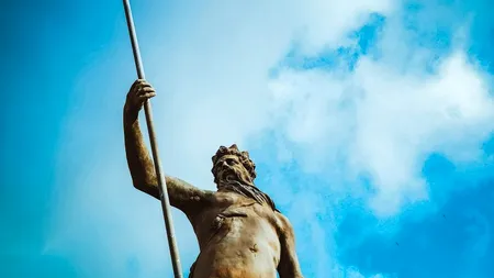 Horoscop zilnic: Horoscopul zilei de 14 august 2021. Grijă mai multă la imagine pentru Vărsători