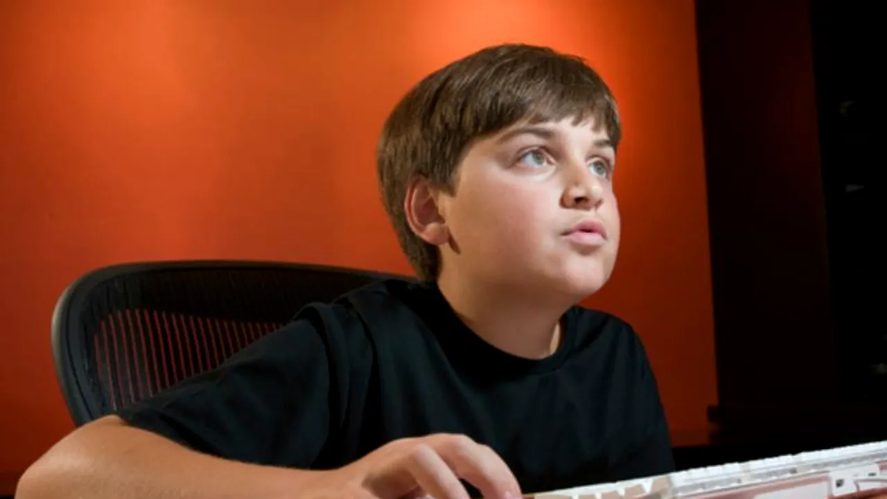 Ce efecte are utilizarea exagerată a internetului asupra elevilor. STUDIU OCED