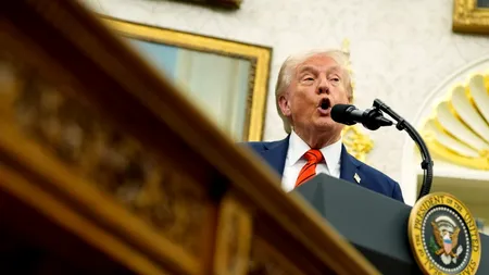 Trump nu se lasă. Reîncepe RĂZBOIUL tarifelor SUA-China. Impune taxe vamale de 100%. RIPOSTA Beijingului