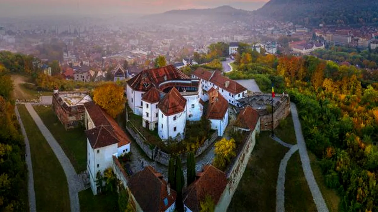 Cetatea Brașovului a trecut oficial în administrarea Ministerului Finanțelor. Care sunt planurile pentru monumentul istoric