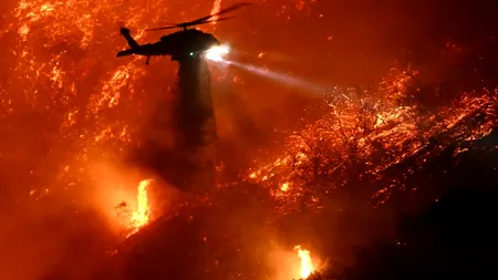 Se intensifică iadul din Los Angeles. Cod roșu de VÂNT în California. Incendiile devastatoare riscă să se extindă