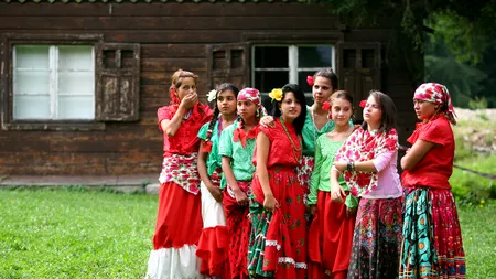 O asociație acuză că elevii romi ai unei școli din Iași au pauze la intervale orare diferite față de ceilalți