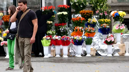 Șase femei, suspectate că vindeau heroină în Capitală și în Ilfov, sub paravanul unor florării