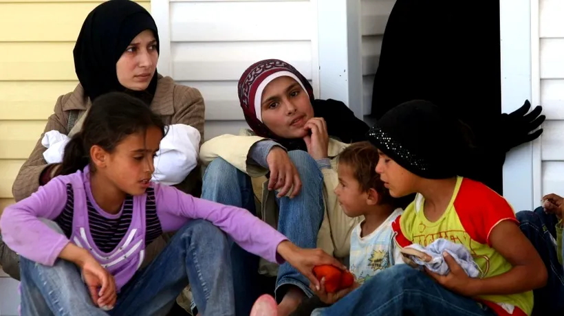 Națiunile Unite: Peste 100.000 de sirieni au fugit din țară în august