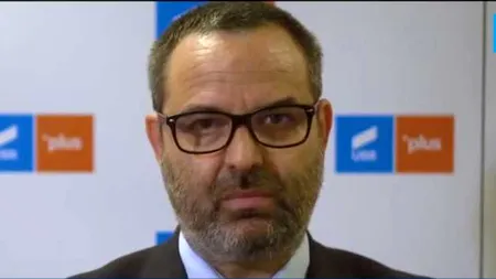 Un cunoscut avocat din Buzău a fost găsit strivit între maşină şi poarta casei sale