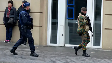 Belgia menține ALERTA TERORISTĂ la nivel maxim. Sunt căutați doi teroriști, dintre care unul suspectat a fi kamikaze