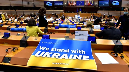 Parlamentul European îi îndeamnă pe liderii UE să acorde Ucrainei statutul de candidat 