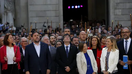 Vicepremierul Cataloniei și primarul Barcelonei, reacție DURĂ după ce Madridul a suspendat autonomia Cataloniei