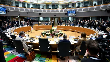 Bloomberg: Franța și Italia se opun asumării de către UE a unor angajamente specifice de susținere militară a Ucrainei