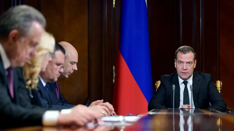 Guvernul Rusiei, condus de premierul Dmitri Medvedev, a demisionat în urma discursului lui Vladimir Putin