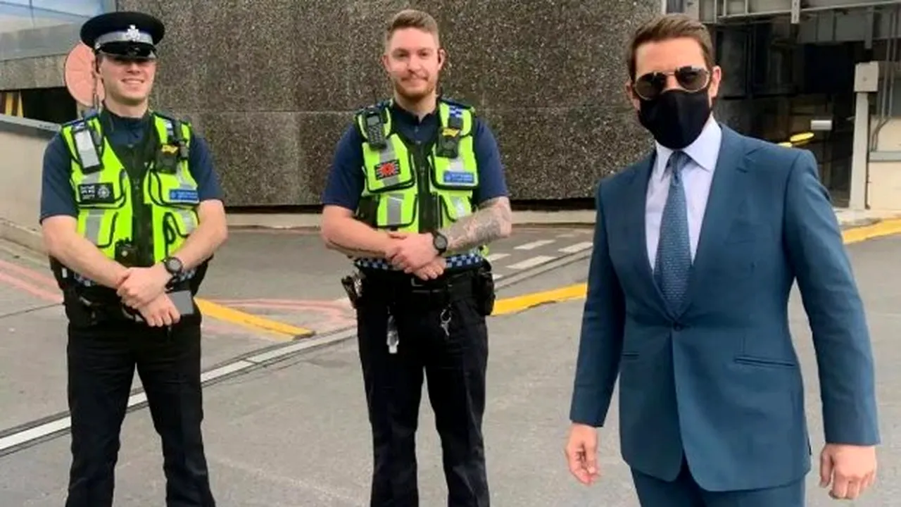 Hoții au pus ochii pe BMW-ul X7 al lui Tom Cruise și l-au furat sub ochii vedetei. Actorul „a înnnebunit” când a rămas fără bolidul de lux plin cu lucruri personale