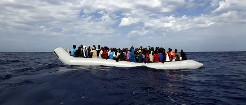 Imigranții care se aventurează pe mare în mâinile traficanților au șanse mici, dar mai mari decât ale celor care rămân în urmă