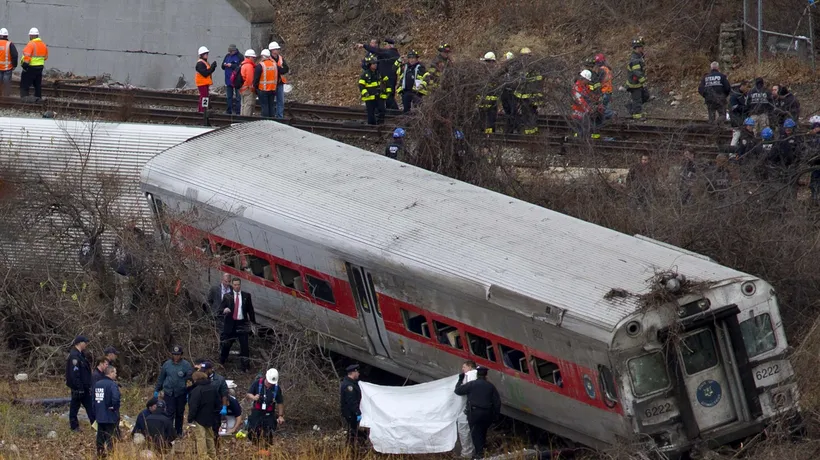 Un tren de pasageri a deraiat și s-a răsturnat, în California, numeroase persoane fiind rănite
