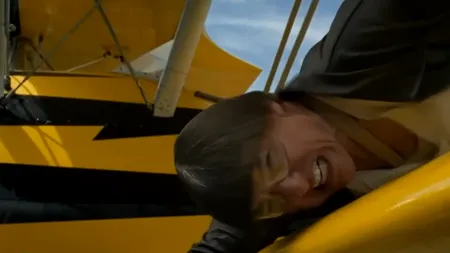 Tom Cruise impresionează cu o nouă CASCADORIE, la 62 de ani. Celebrul actor apare în a opta serie din saga „Misiune Imposibilă”