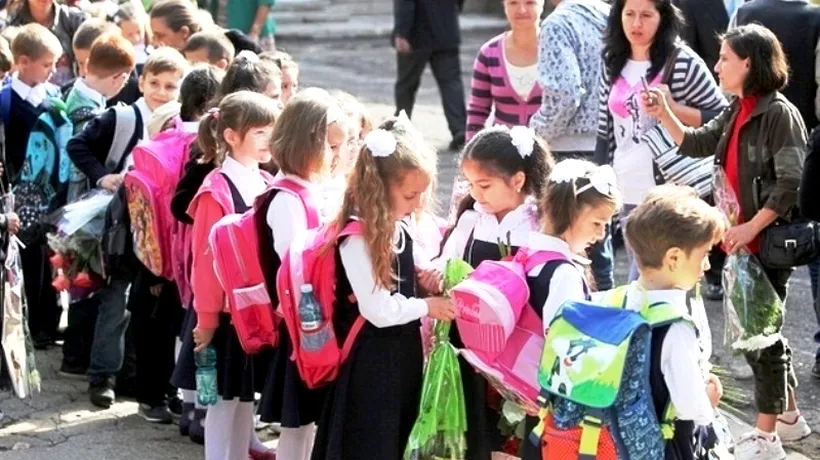 Ponta vrea să introducă învățământul obligatoriu de la 5 ani: „Pe mine aproape m-a convins ministrul Pricopie