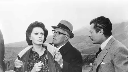 Compozitorul de muzică de film Armando Trovajoli, numit și 