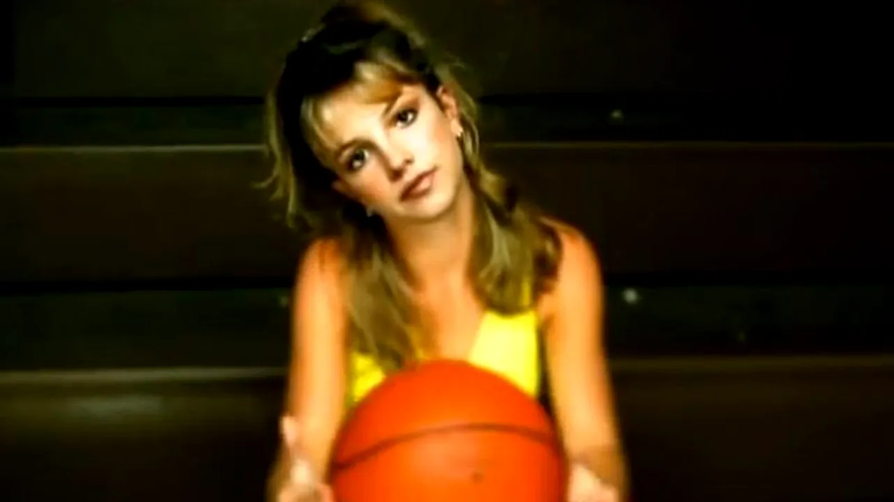 Motivul pentru care Britney Spears a decis să se întoarcă la școală. 