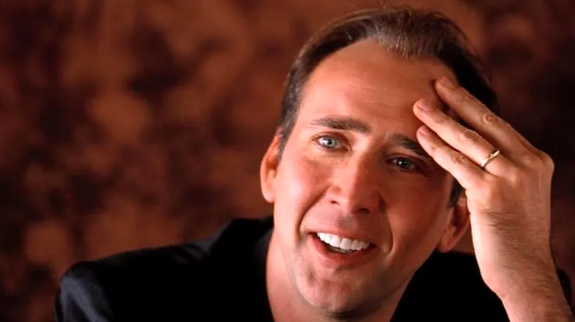 Nicolas Cage va juca într-un film despre Edward Snowden, regizat de Oliver Stone