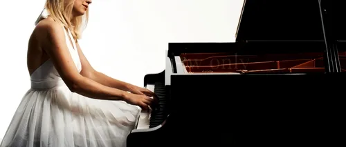 VIDEO. Celebra pianistă Valentina Lisitsa va concerta pentru prima dată în România