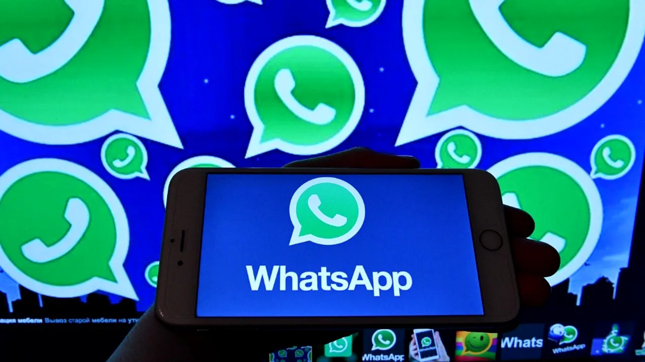 WhatsApp LIMITEAZĂ LA CINCI numărul destinatarilor unui mesaj