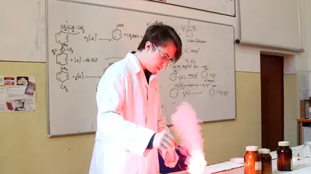 Un elev din Constanța i-a bătut pe ruși la ei acasă: aur la Concursul Internațional de Chimie Mendeleev de la Moscova