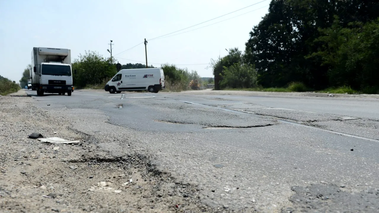 61% din rețeaua de drumuri naționale și autostrăzi are durata de serviciu depășită. La cât sunt estimate lucrările de întreținere