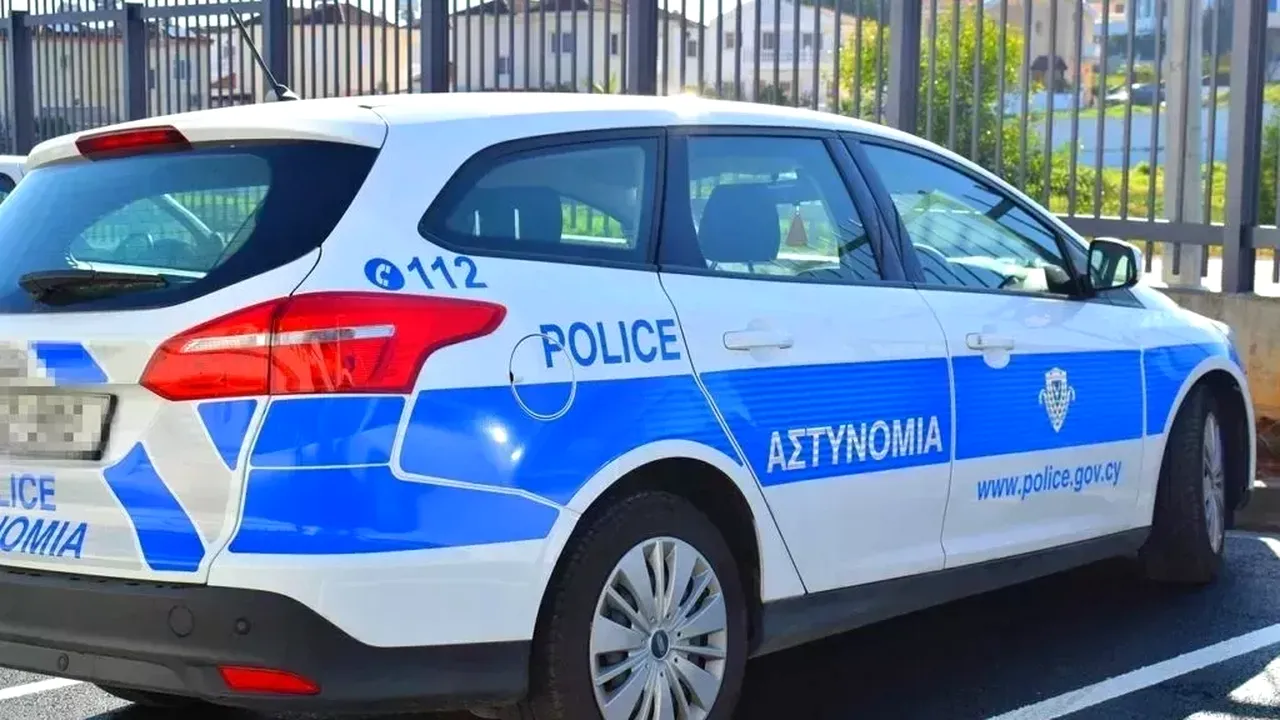 Cetățean român, căutat de poliția din Cipru pentru infracțiuni grave. Tânărul are 21 de ani