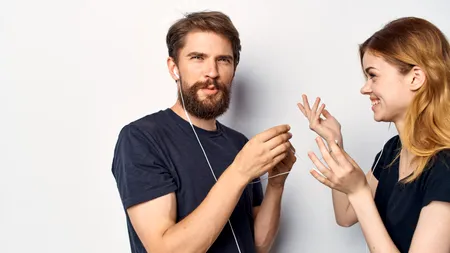 Psihologii spun că întreruperea constantă a conversațiilor este caracteristică acestui tip de persoană