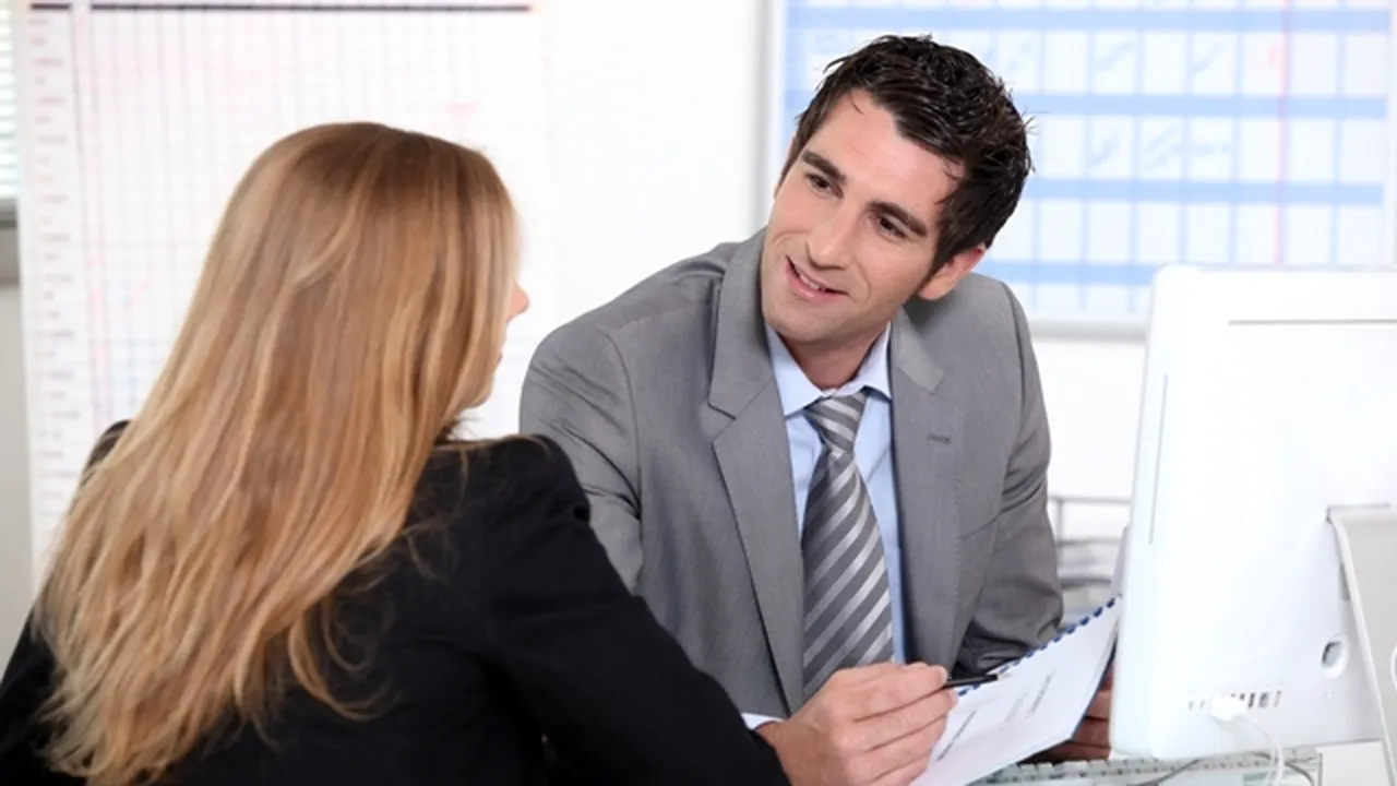 NUMĂRUL ȘOMERILOR SE APROPIE de 700.000. Rata șomajului s-a menținut în septembrie la 7,1%