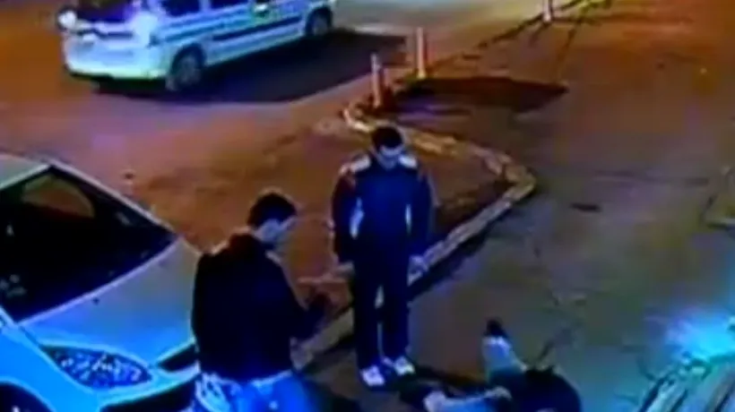Un polițist din Tulcea a fost bătut în plină stradă. Colegii săi nu au observat nimic. VIDEO