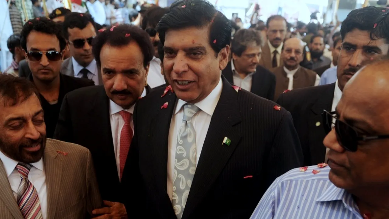 ORDIN DE ARESTARE pe numele premierului pakistanez