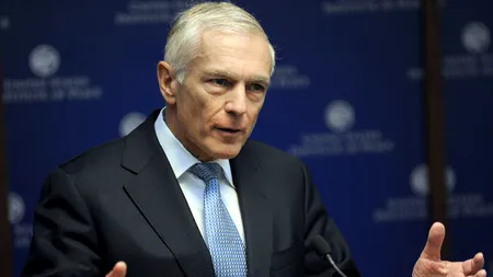 Wesley Clark, fost comandant suprem al forțelor NATO în Europa: Ucraina ar putea fi atacată în următoarele 60 de zile