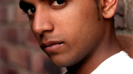 FOTO | Doliu în lumea filmului. Actorul britanic Ashvin Luximon a murit la vârsta de 38 de ani