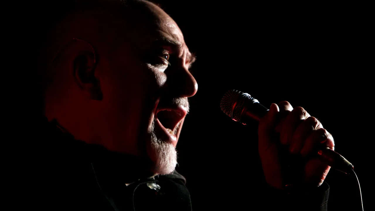 Concertul lui Peter Gabriel din 8 mai, cea mai amplă producție indoor organizată la București