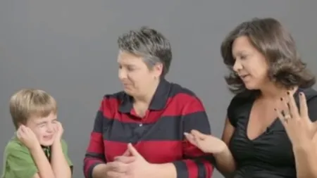 Cum reacționează copiii când află de la părinții lor cum au venit pe lume