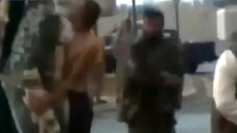 VIDEO. O înregistrare cu tineri biciuiți de către islamiști suscită indignare în Libia