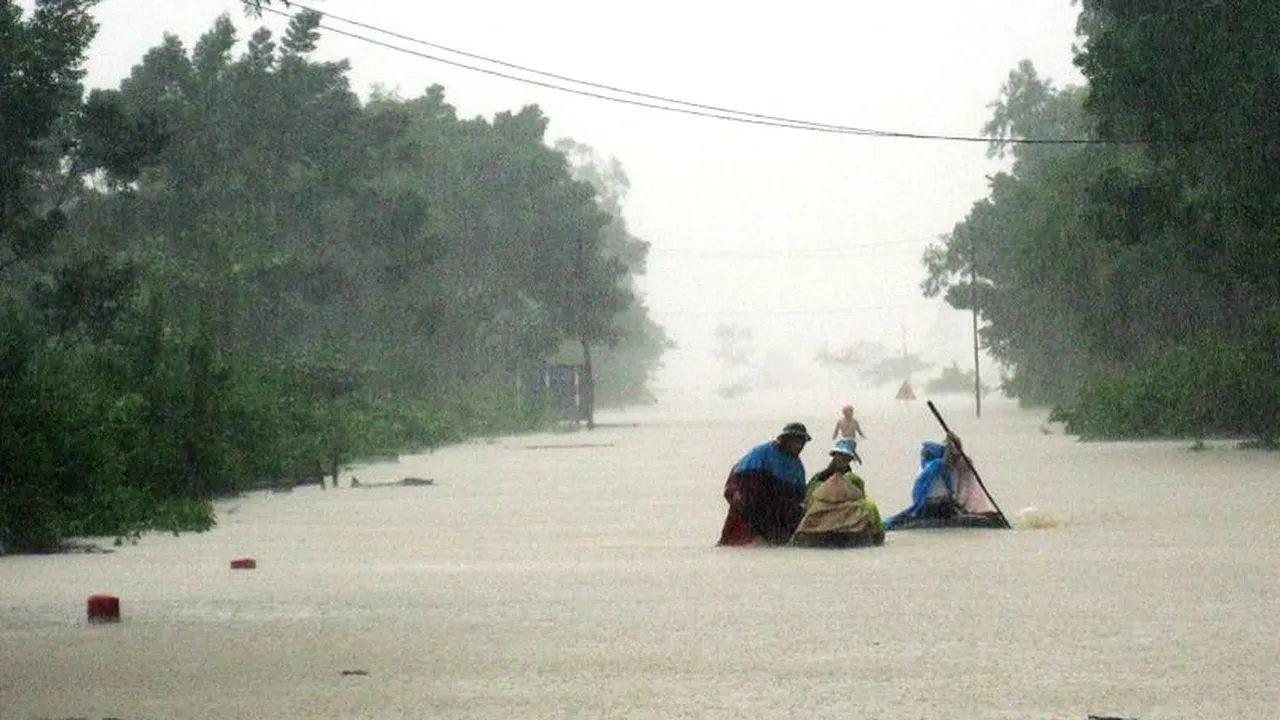 Un oraș de peste 250.000 de locuitori din Extremul Orient rus, amenințat de creșterea nivelul apelor