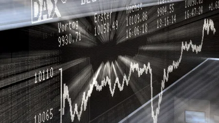 Marile minciuni care au marcat ultimul secol: De la Revoluția comunistă la criza financiară globală