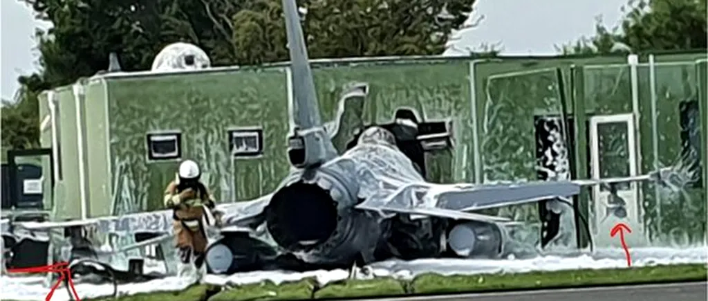 Un avion belgian de tip F-16 a intrat într-o clădire la decolare. Pilotul s-a catapultat