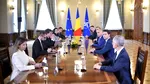 Surse politice spun că legea salarizării se joacă între ministere, nu între partide. Marţi, sunt aşteptaţi, din nou, la Cotroceni liderii politici