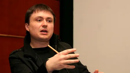 INTERVIU. Mungiu: E greu de presupus că se vor găsi  ecrane libere pentru 